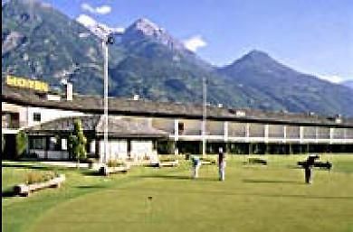Alp Hotell Aosta Eksteriør bilde
